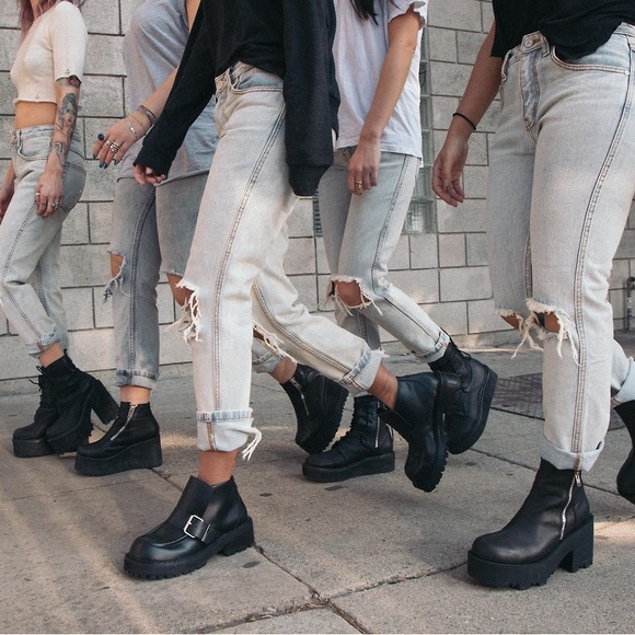 Vintage UNIF Billie Jeans - Picture 3 of 9